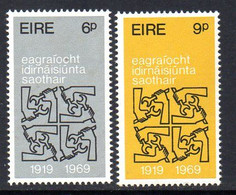 Ireland 1969 50th Anniversary Of ILO Set Of 2, MNH, SG 269/70 - Usati