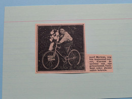 JOZEF MERTENS Van TURNHOUT Beginnend Renner : 19?? ( Zie Foto Voor Detail ) KRANTENARTIKEL ! - Cyclisme