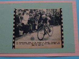 OPWIJK Met Kermisventer / Winnaar PEERKE Van VERRE : 19?? ( Zie Foto Voor Detail ) KRANTENARTIKEL ! - Cyclisme