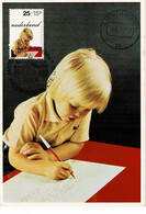 CARTE MAXIMUM PAYS BAS 1972 AIDE A L'ENFANCE  CHILD CARE - Cartoline Maximum