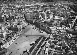 71-AUTUN- VUE AERIENNE SUR LA PLCE DU CHAMP DE MARS - Autun