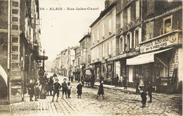 12451 - ALES : Rue Jules Gazot Animée  + Cachet  Hopital Temporaire D'Alais N° 1 A   Au Dos Circulée En 1916 - Alès