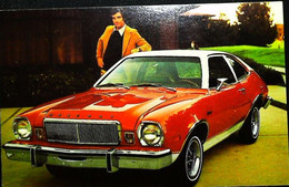 ► MERCURY  Bobcat Runabout & Man 1975 -  Garage Automobile Publicity (Litho.U.S.A) Roadside - Rutas Americanas