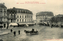 Tarbes * Place De Verdun Et Hôtel Moderne - Tarbes