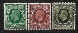 GB  1934-6  KGV DEFINITIVES SOLID BACKGROUND TRIO TO 9p - Ohne Zuordnung