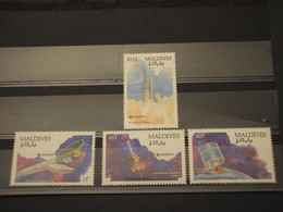 MALDIVES - 1992 LO SPAZIO 4 VALORI - NUOVI(++) - Maldives (1965-...)