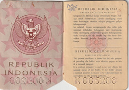 INDONESIA Alien Passport 1974 INDONESIE Passeport Pour étranger– Reisepaß – Revenues/Fiscaux - Documenti Storici