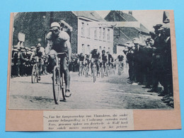 Kampioenschap Vlaanderen - COOLSKAMP : Doortocht DE WOLF / 19?? ( Zie Foto Voor Detail ) KRANTENARTIKEL ! - Cyclisme