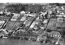 CERGY - Vue Générale Aérienne Vers Le Château - Tirage D'éditeur N&B Non Dentelé - Cergy Pontoise