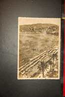 CP, 06 - CANNES -- VUE GÉNÉRALE SUR LA PLAGE DE LA CROISETTE ET LE SUQUET ,28, Rella - Cannes