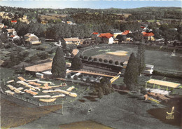 87-CHALUS- PARC DES SPORTS, GOLF ET PISCINE VUE DU CIEL - Chalus