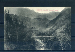 REUNION : "REUNION - SALAZIE. - Pont De Savanne" (cpa 33) - Riunione