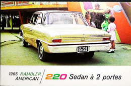 ► AM  RAMBLER American Super 220 Coupe  &  Familly 1965 - Automobile Publicity   (Litho In U.S.A.) Roadside - American Roadside