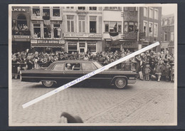 TONGEREN-BEZOEK-KONINGSPAAR-KONING BOUDEWIJN+KONINGIN FABIOLA-1966-ORIGINELE FOTO-PRACHTIG DOCUMENT-ZIE 2 SCANS - Tongeren