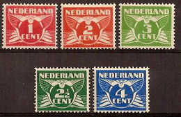 Nederland 1924-1925 NVPH Nr 144/148 Postfris/MNH Vliegende Duif - Ongebruikt