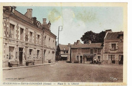 ST-GERVAIS-les-TROIS-CLOCHERS (86) Place De La Liberté Cim, Cpa Envoi 1946 - Saint Gervais Les Trois Clochers