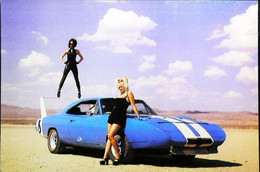 ► AUTOMOBILE 1970 Dodge Charger Daytona Replica & SPICE GIRLS - American Roadside