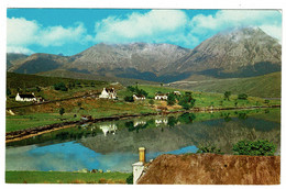 Ref 1431  -  Postcard - Cottages At Loch Ainort & The Red Hills - Isle Of Skye Scotland - Inverness-shire