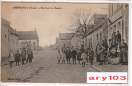 89- Yonne _ Courgenay _ Les Habitants  (voyagée (379hab) - Andere & Zonder Classificatie