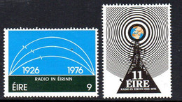 Ireland 1976 Irish Broadcasting Service Set Of 2, MNH, SG 399/400 - Ongebruikt