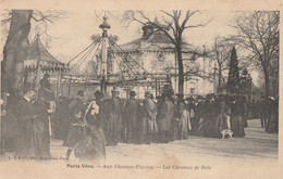 PARIS VECU AUX CHAMPS ELYSEES LES CHEVEAUX DE BOIS - Champs-Elysées