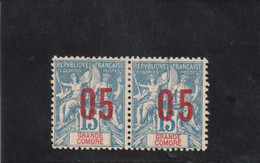 GRANDE COMORE Paire A Normal  Timbre De 1897-1900  N° 22 * - Unused Stamps
