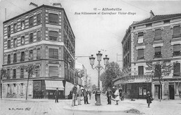 94-ALFORTVILLE- RUE VILLENEUVE ET CARREFOUR VOCTOR-HUGO - Alfortville