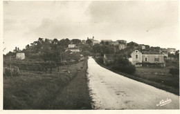 Monflanquin. - Route De Castillonnès. - Arrivée Ouest. - Monflanquin