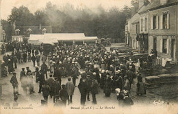 Droué * La Marché De La Commune * Foire * Place De La Commune - Droue