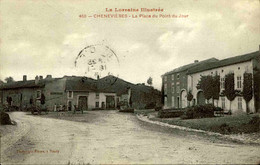 FRANCE - Carte Postale De Chenevières - La Place Du Point Du Jour - L 79468 - Sonstige & Ohne Zuordnung