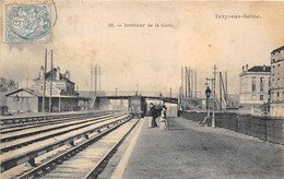 94-IVRY- INTERIEUR DE LA GARE - Ivry Sur Seine