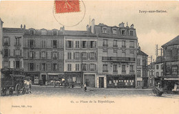 94-IVRY-PLACE DE LA REPUBLIQUE - Ivry Sur Seine