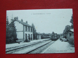 50 - BARENTON - LA GARE - " TRAIN EN GARE " - -  ---- " RARE " ------ - Barenton