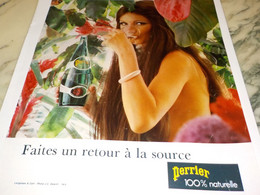 ANCIENNE PUBLICITE  RETOUR A LA SOURCE  PERRIER  1974 - Perrier