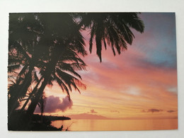 UNITED STATES.. VINTAGE  POSTCARD..HAWAII..SUNRISE, LEE SHORE OF MOLOKAI - Molokai