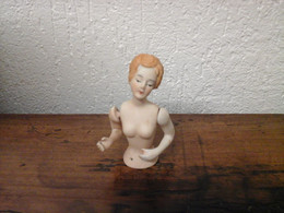Porcelaine Allemande - Demi Figurine Ancienne En Porcelaine Buste Femme Fine Sculpture - Unclassified