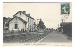 ESSONNE  /  ANGERVILLE  /  GARE  DES  VOYAGEURS  /  Edit.  ROSSI  ( A Voyagé En 1910 ) - Angerville