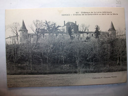 Carte Postale Chateau De La Loire - Gorges (44) Chateau De La Gohardière Au Bord De La Sèvre - Gorges