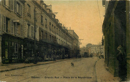 HAUTS DE SEINE  SEVRES  La  Grande Rue Place De La République - Sevres