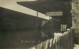 HAUTS DE SEINE  SEVRES ( Carte Photo ) Inondation 1910   La Gare - Sevres