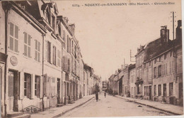 52 - NOGENT EN BASSIGNY - GRANDE RUE - Nogent-en-Bassigny