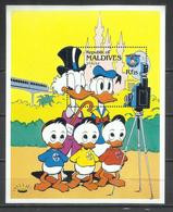 MALDIVES MALDIVE 1984 WALT DISNEY DONALD DUCK FAMILY PORTRAIT BLOCK SHEET BLOCCO FOGLIETTO MNH - Maldives (1965-...)