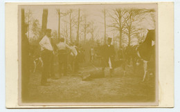 Photographie Contrecollée Sur Carton.Rambouillet Chasse à Courre Chez La Duchesse D'Uzès Avril 1898 Inscription Au Verso - Antiche (ante 1900)