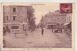 VAL ANDRE La Place Du Centre - Ploumanac'h