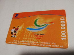 VIETNAM  100.000 D  22E SEA GAMES VIETNAM 2003 FOTBOL PLAYERS    PREPAID  Fine Used Card      **4012** - Vietnam