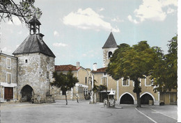 - TOURNON D'AGENAIS - La Place Et La Mairie - Tournon D'Agenais