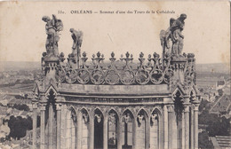 Orléans Sommet D'une Des Tours De La Cathédrele - Orleans