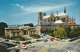 REIMS. - La Cathédrale Et Le Palais Archiépiscopal - Reims