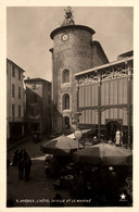 Hyères * Place Et Rue * Hôtel De Ville Et Le Marché * Les Halles - Hyeres