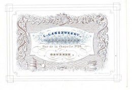 1 Carte Visite L.Lanszweert Pharmacien  Rue De La Chapelle N°26 Ostende  Distillation Lith. Daveluy  14x10 Cm - Porcelana